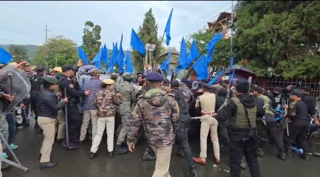 Lapangap villagers march to Secretariat, seek full security for farmers